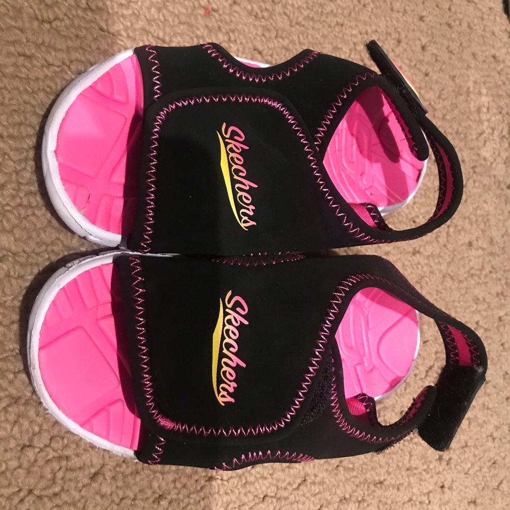 Sketchers Sandals toddler size 9